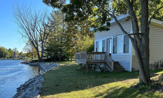 Oscoda Cottage | Steps from the Au Sable! Riverview cottage just minutes from Downtown Oscoda
