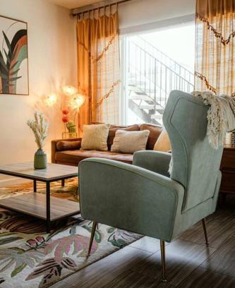 South Oceanside Apartment | Steps to Beach & Close to Restaurants and Shops