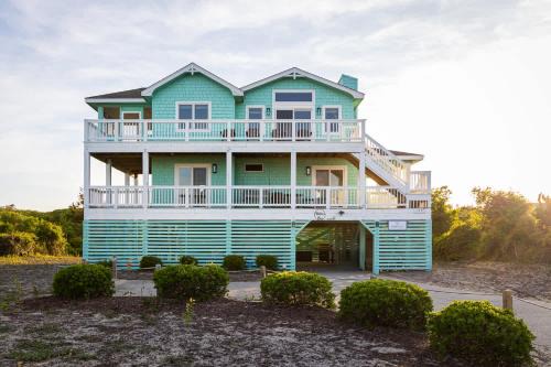 Southern Shores House | Steps to Beach Heated Pool Hot Tub Pet Friendly