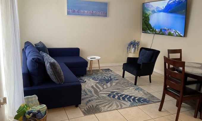 Sarasota Apartment | STEPS TO LIDO BEACH #103