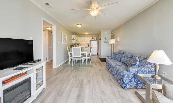 Myrtle Beach Condo | Steps to Sand + Pool! 3rd-Floor Myrtle Beach Condo