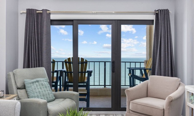 Garden City Condo | Steps to the Beach - Short Drive to Dining & Shops - AT1103