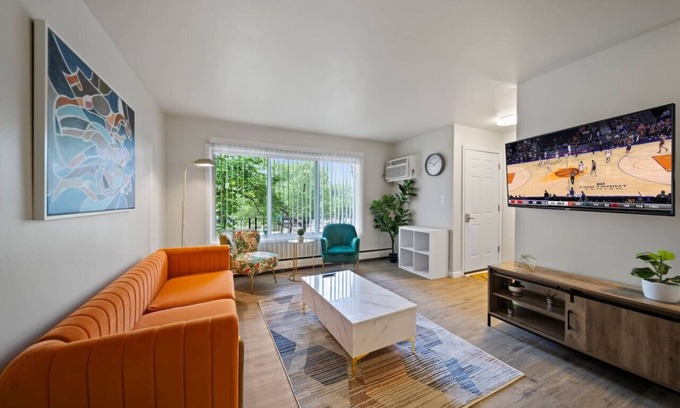Sterling Heights Apartment | Sterling 1BD in Sterling Heights