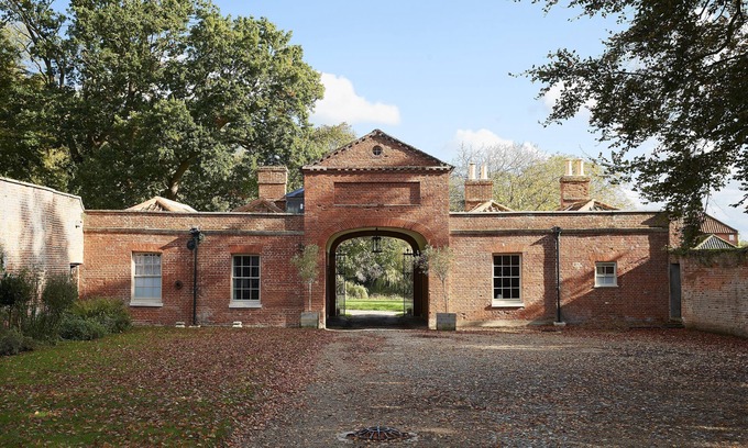 Aldborough Cottage | Stewards House - a spacious cottage in Wolterton sleeping 6 guests
