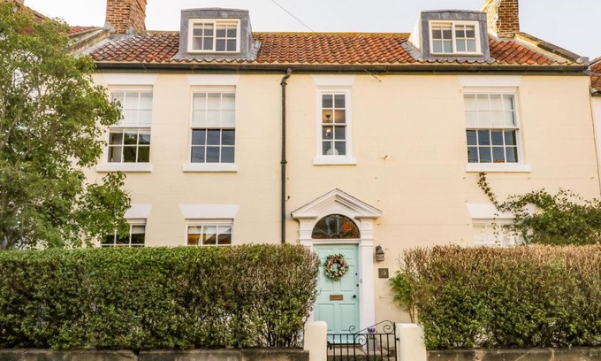 West Cliff House | Stewart House