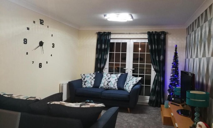 East Kilbride Apartment | Stewartfield Gardens Apartment