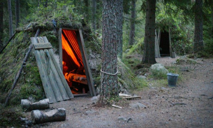 Skinnskatteberg Municipality Cabin | STF Kolarbyn Eco-Lodge