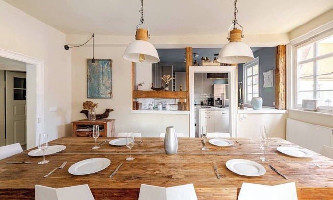 Konigsbach-Stein Apartment | Stilhaus 1730 - Charmante Ferienwohnung im Fachwerkhaus mit Terrasse