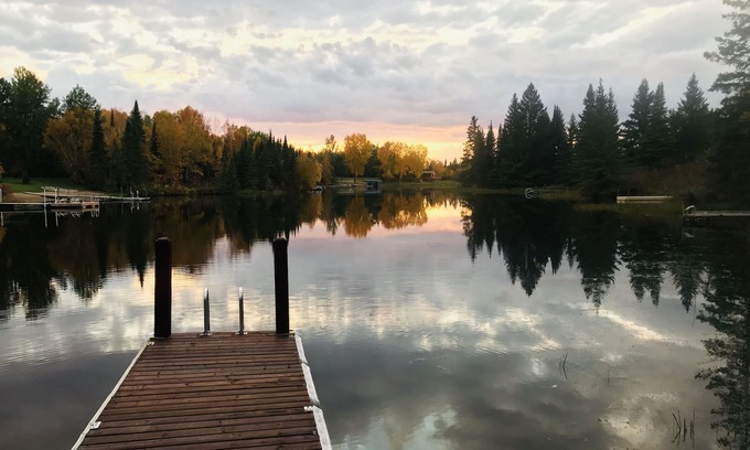 Manitoba Cabin | Still Cove Cabin, Lakefront Serenity