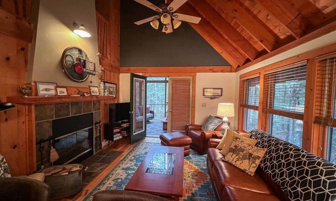 Bayfield Ski Chalet | Still Life Cottage @ Brickyard Creek, Bayfield