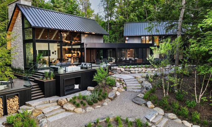 Bala House | Stillwater Shores - Modern new build in Bala Ontario