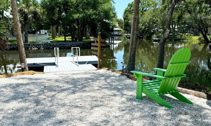 Crystal River House | Stilt Home on Crystal River 2 Docks