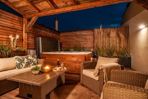 Ostrava City Centre Apartment | Sting Old Town Ostrava
