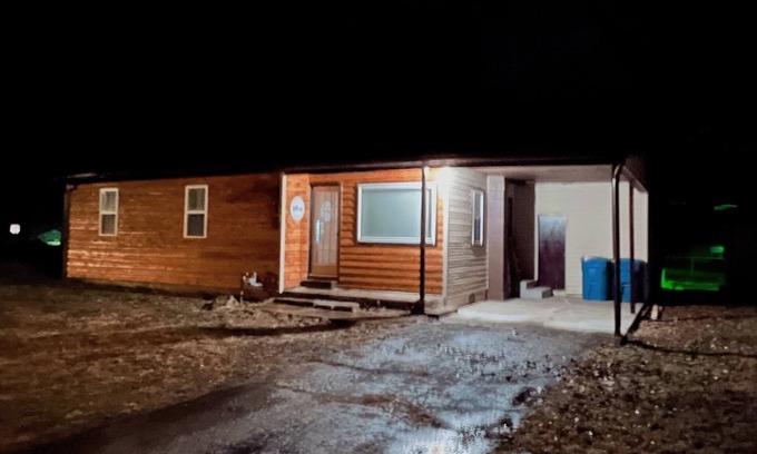 Stockton House | Stockton Lakes’ Rustic Retreat - Cozy & Close