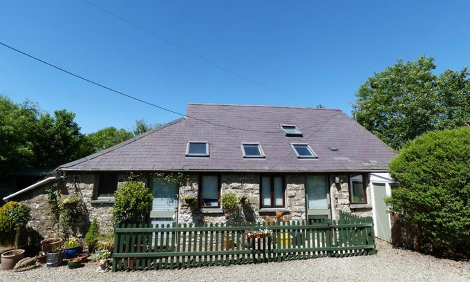 Llandysul House | Stone Barn Cottage
