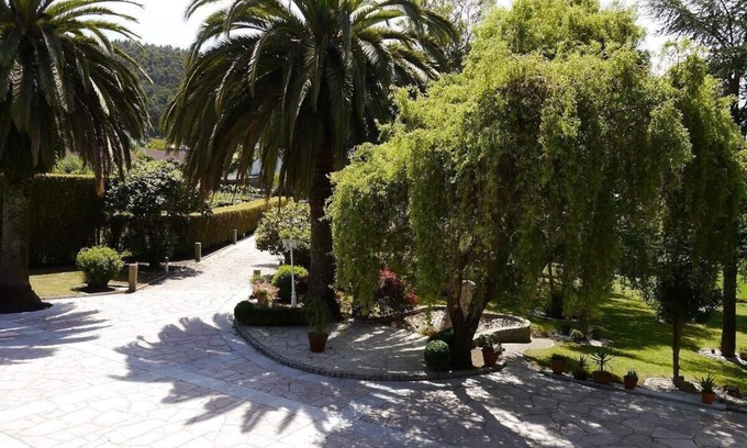Vilanova Villa | stone chalet with pool and garden areas