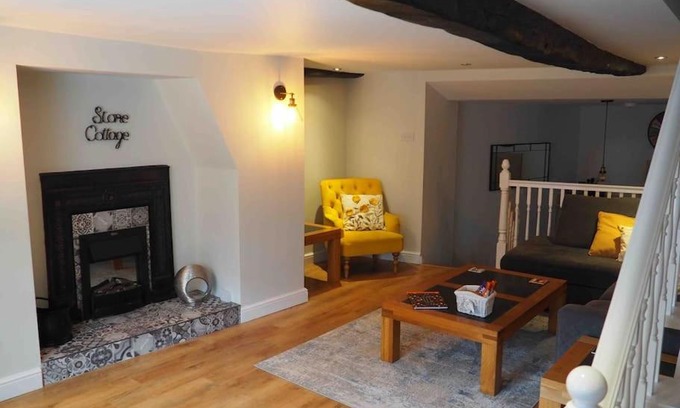 Morpeth House | Stone Cottage