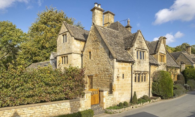 Stanton Cottage | Stone Cottage, Stanton near Broadway, Cotswolds - Romantic Retreat