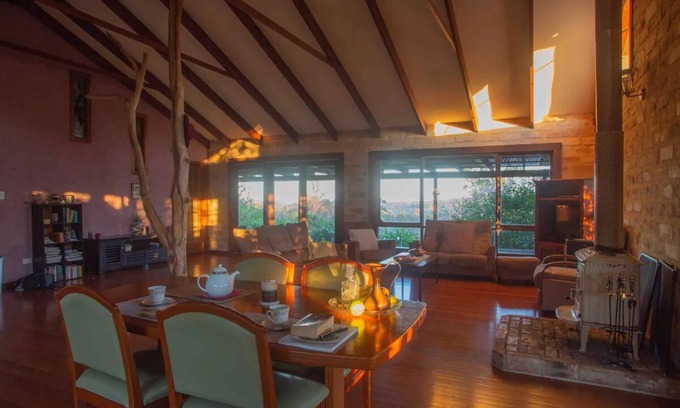 Kiwarrak Cottage | Stone Cottage Wallaby Ridge Hideaway Retreatn
