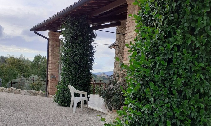 Monteleone Sabino House | Stone farmhouse one hour from Rome