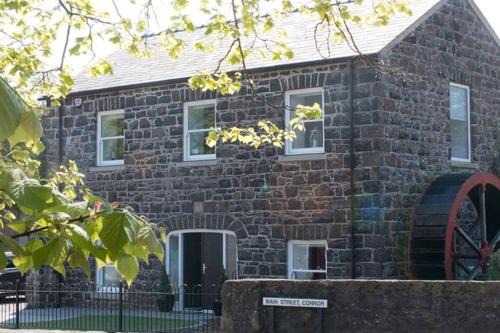 Kells House | Stone Flax Mill