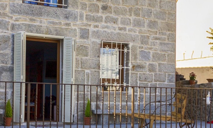 Becerril de la Sierra Cottage | Stone house in Sierra del Guadarrama Natural Park country decoration