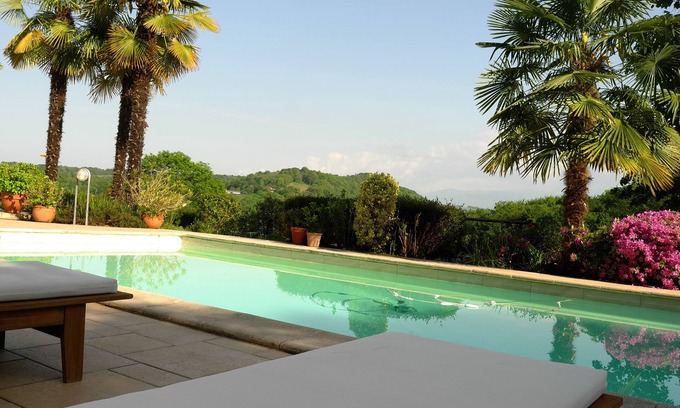 Gan Cottage | Stone house 1850, sleeps 4 with heated pool, 3-hectare property
