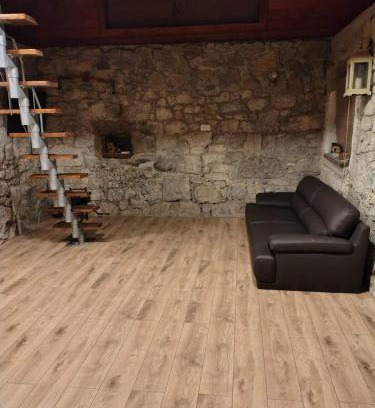 Krasno Polje Ski Chalet | Stone House 1866