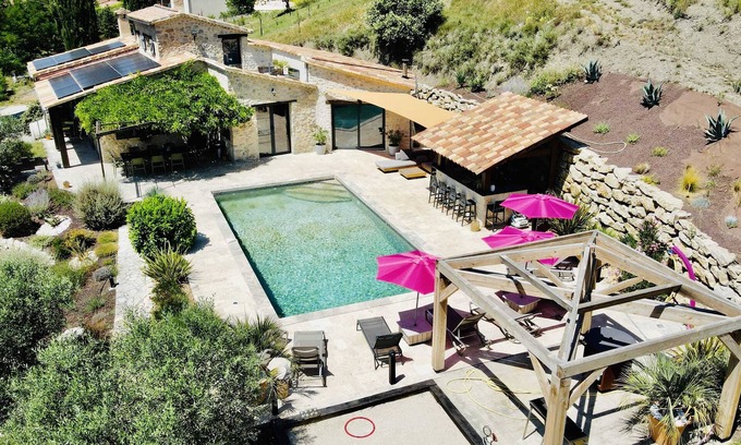 Buis-les-Baronnies Villa | Stone house, swimming pool, spa, pétanque court, outdoor bar