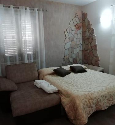 Montemaggiore Belsito Bed & Breakfast | STONE HOUSE e Casa Vacanze Zia Rosina