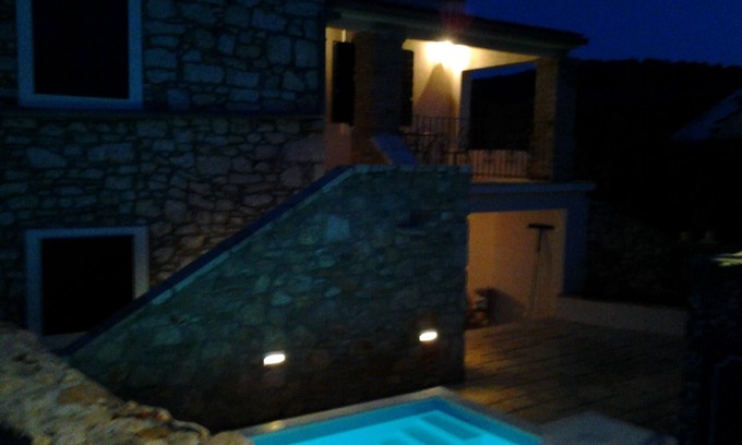 Preko House | Stone made house with pool on the lovely island
