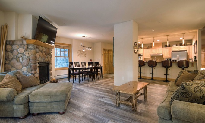 Kirkwood Condo | Stone Suite Aspen Ski Condo in Kirkwood #111 B