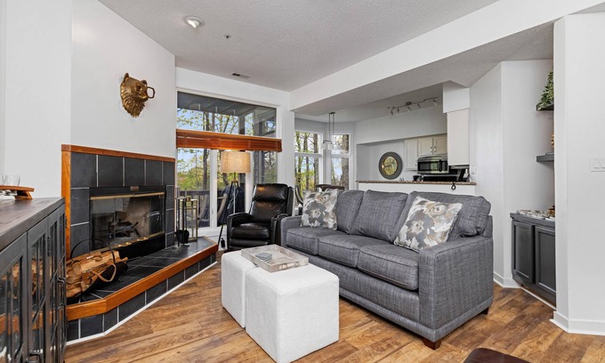 Nellysford Condo | Stoneridge Woods 05 with Wintergreen Advantage