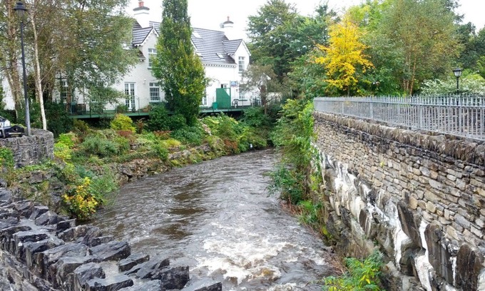 Kenmare House | Stoneybrough: A luxury townhouse offering exceptional hospitality for 6/7 guests