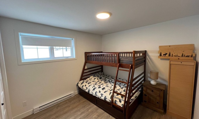 Stoneham Condo | Stonham Condo with Hot Tub! Perfect for hiking, golf or mountain biking.