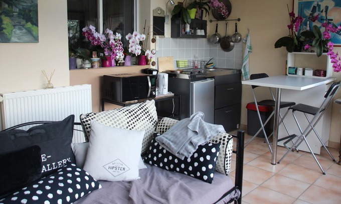 Peyruis Apartment | STOPOVER IN THE HEART OF PROVENCE