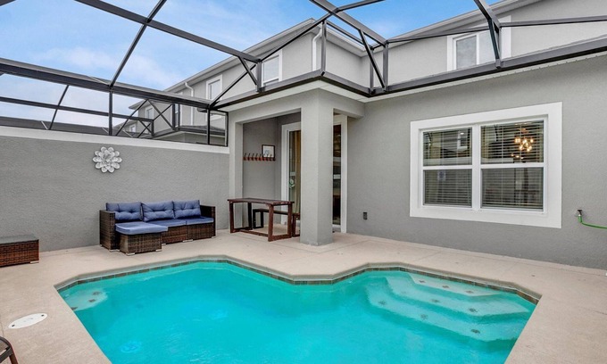 Bay Lake House | Storey Lake-CLOSEST RESORT TO DISNEY-FREE RESORT FACILITIES -MODERN-FREE WIFI