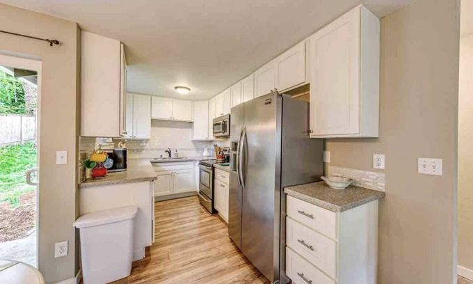 West End House | Storybook Tacoma Cottage Escape