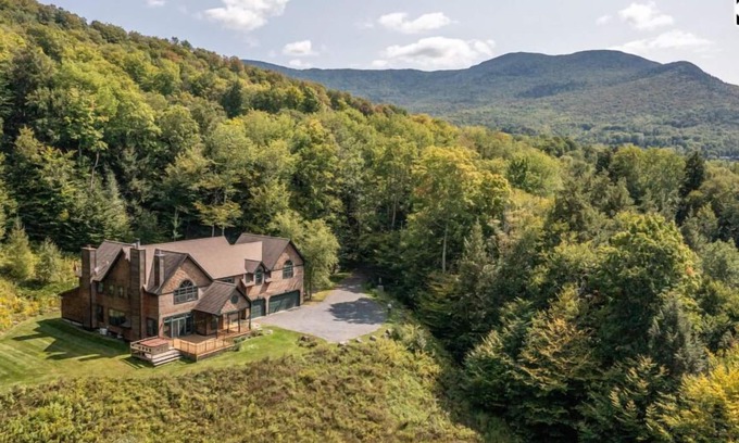 Stowe House | Stowe Hollow Estate - Mountain Escape