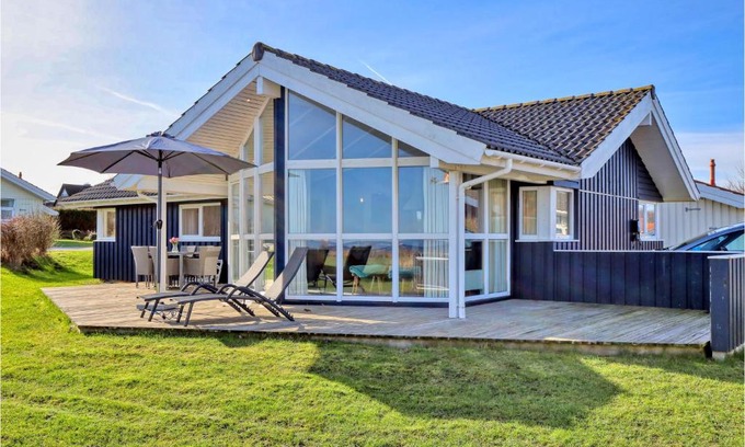 Schoenhagen House | Strandblick 23