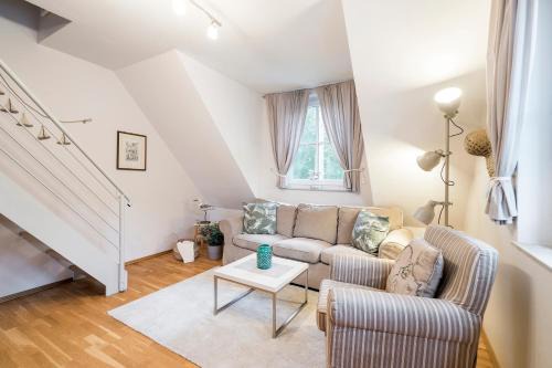 Ostseebad Ahrenshoop Apartment | Strandleben 07 - Max Pechstein