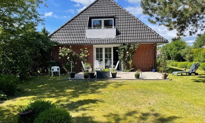 Husum House | Strandweg-huus Schobüll - Strandweg