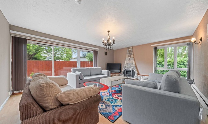 Barnton House | Strathalmond 4 Bedroom House - Edinburgh