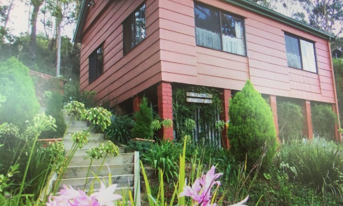 Leura Cottage | Strathearn Cottage Leura
