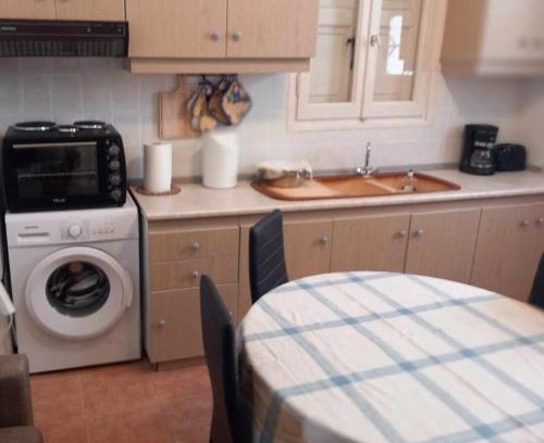 Ermionida Apartment | Stratos Studio