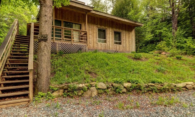 Stratton House | Stratton Woods