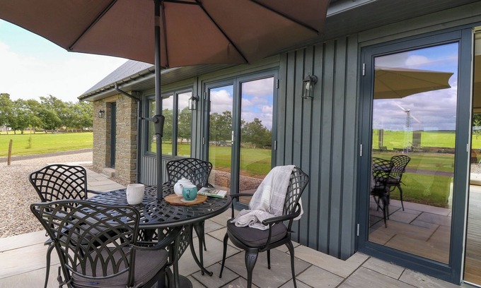 Murthly Cottage | Strawberry Cottage