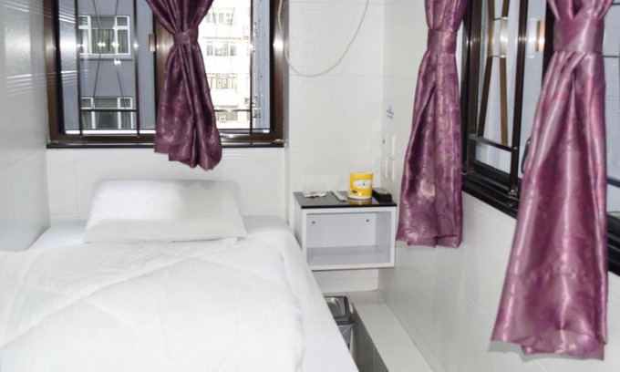 Tsim Sha Tsui House | Strawberry Guest house