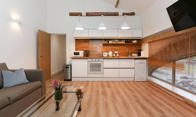 Wells Apartment | Strawberry Line, Flat 2