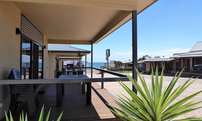 Ripon Apartment | Streaky Bay Motel and Villas